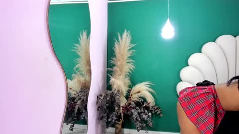 ANEE SAVAL online show from January 26, 12:33 pm