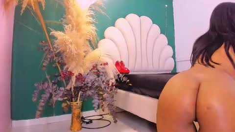 ANEE SAVAL online show from March 1, 6:32 pm