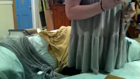 aneoakley online show from November 19, 9:42 am