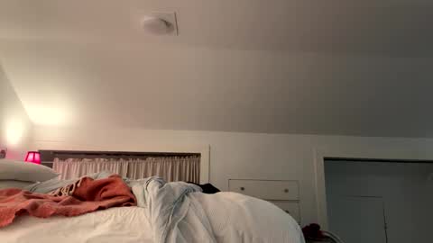 aneoakley online show from November 28, 4:59 am