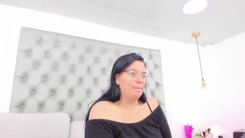anette_cooper online show from February 4, 3:45 am