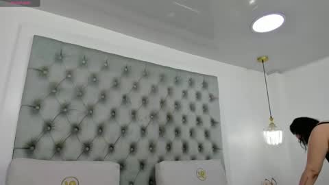 Snapshot of anette_cooper chatting on May 6, 3:13 am anette_cooper online show from May 6, 3:13 am