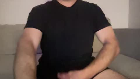 anewsummer online show from January 12, 1:22 am