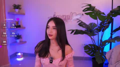Angel online show from September 17, 3:30 am
