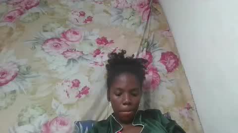 Snapshot of angeeliine chatting on March 14, 9:04 am angeeliine online show from March 14, 9:04 am