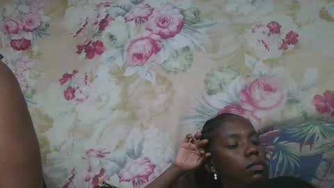 Snapshot of angeeliine chatting on March 27, 8:37 am angeeliine online show from March 27, 8:37 am