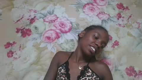 Snapshot of angeeliine chatting on March 29, 7:30 am angeeliine online show from March 29, 7:30 am