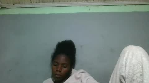 Snapshot of angeeliine chatting on July 19, 6:55 pm angeeliine online show from July 19, 6:55 pm