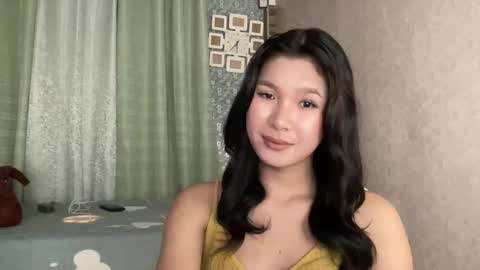 Snapshot of angel19722 chatting on March 6, 2:13 pm Angel online show from March 6, 2:13 pm