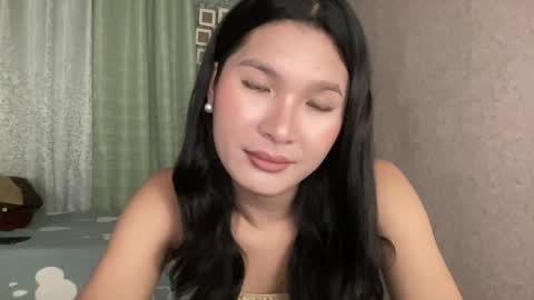 Snapshot of angel19722 chatting on March 8, 1:37 pm Angel online show from March 8, 1:37 pm