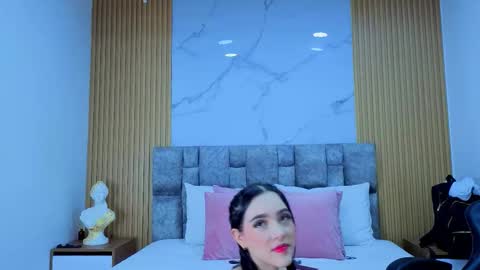 Snapshot of angel__kiss chatting on November 4, 11:42 am angel__kiss online show from November 4, 11:42 am