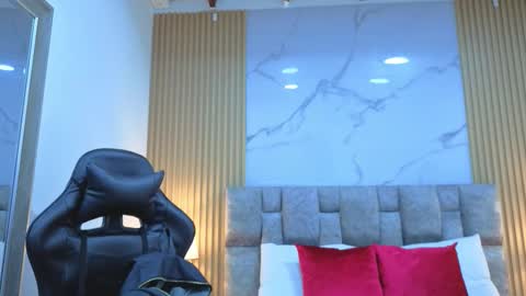 angel__kiss online show from February 18, 11:39 am