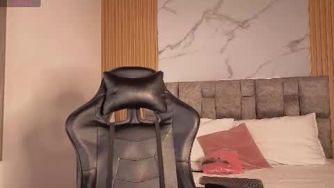 angel__kiss online show from June 8, 1:22 pm