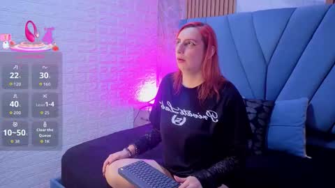 angel__red_ online show from November 17, 1:00 am