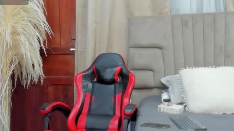 Angel online show from October 2, 3:13 am