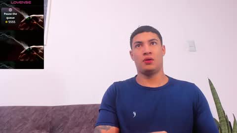 Snapshot of angel_adamx chatting on April 30, 10:54 am Angel online show from April 30, 10:54 am