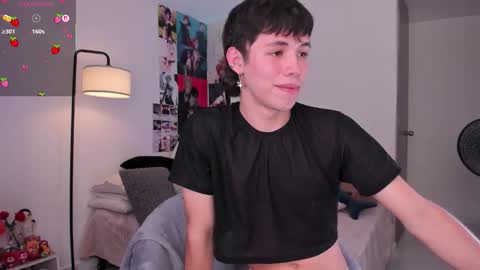 Angel   help me with 100 thumbs up online show from November 10, 9:14 pm