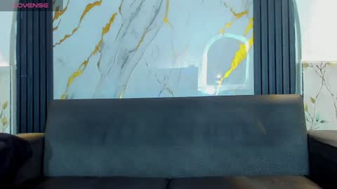 angel_blessed online show from July 18, 11:36 am