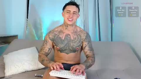angel_boy01 online show from June 11, 1:38 am