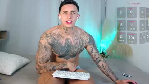 angel_boy01 online show from June 26, 11:42 pm