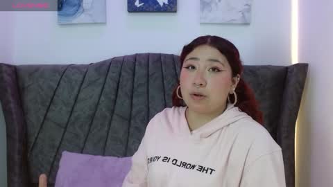 angel_cole_ online show from September 15, 12:49 pm