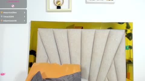 Snapshot of angel_dthroat chatting on January 18, 3:05 pm ANGHEL online show from January 18, 3:05 pm