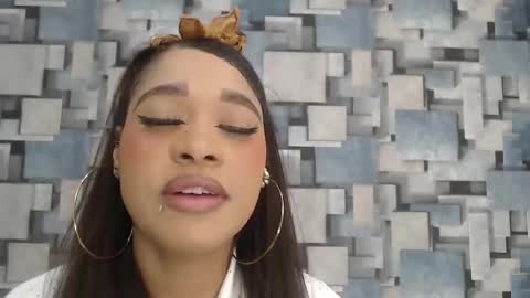 Snapshot of angel_dthroat chatting on November 26, 12:06 pm ANGHEL online show from November 26, 12:06 pm