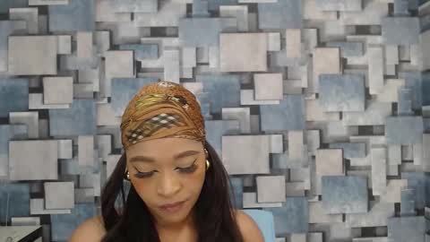 Snapshot of angel_dthroat chatting on December 14, 12:32 pm ANGHEL online show from December 14, 12:32 pm