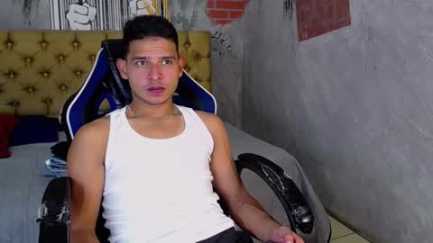 Snapshot of angel_dusstt chatting on November 26, 1:01 pm Angel Dusstt online show from November 26, 1:01 pm