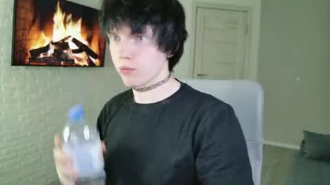 Ray online show from August 2, 5:55 pm