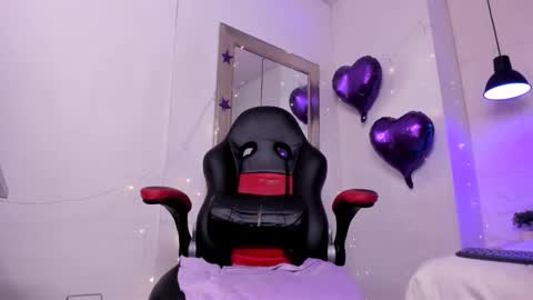 angel hardy online show from February 6, 12:08 pm