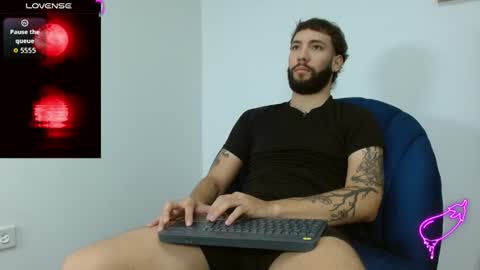 angel_kyrozz online show from November 24, 7:13 pm