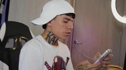 Snapshot of angel_luna0 chatting on May 31, 7:15 pm angel_luna0 online show from May 31, 7:15 pm