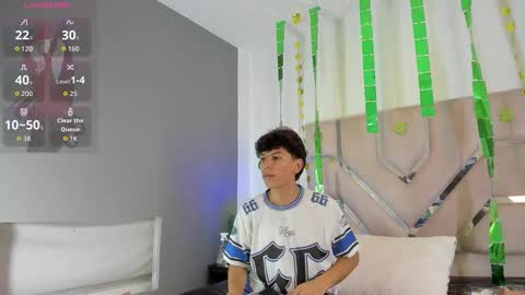 Angel online show from March 5, 7:10 pm