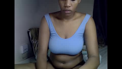 angel_mia5 online show from May 1, 10:20 am