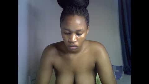 angel_mia5 online show from June 10, 9:30 am