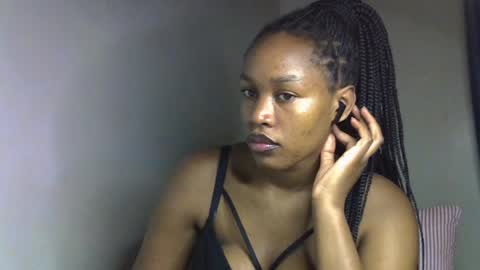 angel_mia5 online show from June 14, 2:24 am