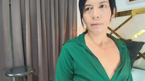 Nicolle  online show from April 16, 11:22 am