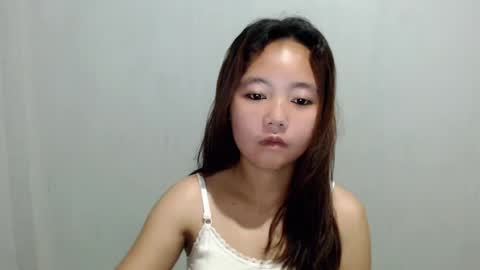 angel_piecumxx online show from July 19, 8:34 pm