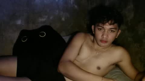 Snapshot of angel_rafael chatting on October 12, 8:24 am angel_rafael online show from October 12, 8:24 am