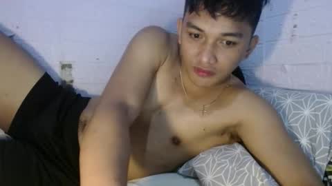 Snapshot of angel_rafael chatting on December 1, 10:20 am angel_rafael online show from December 1, 10:20 am