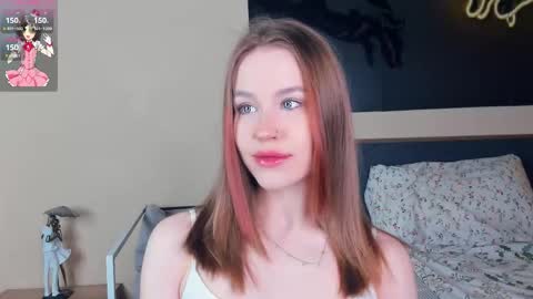 Snapshot of angel_to_burn chatting on March 15, 7:03 am SofiaSofi online show from March 15, 7:03 am