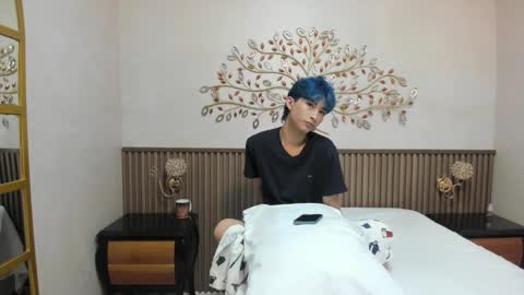 Snapshot of angel_yuhog chatting on November 17, 1:44 am Angel online show from November 17, 1:44 am