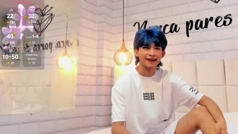 Snapshot of angel_yuhog chatting on November 22, 10:47 am Angel online show from November 22, 10:47 am