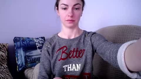 Zoe online show from February 14, 9:39 am