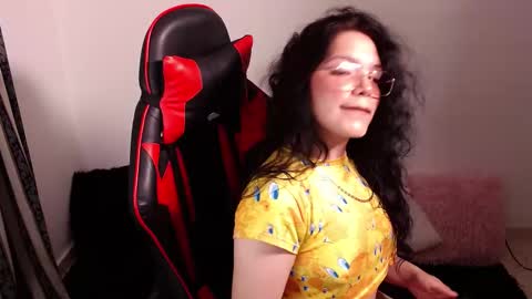 Angela Cortes online show from February 26, 3:53 am