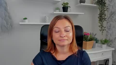 Snapshot of angela_samt chatting on September 11, 12:38 pm Angela online show from September 11, 12:38 pm