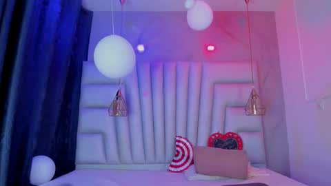 ANGELA online show from February 14, 8:27 pm