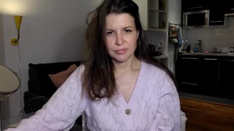 Angela online show from November 24, 8:08 pm