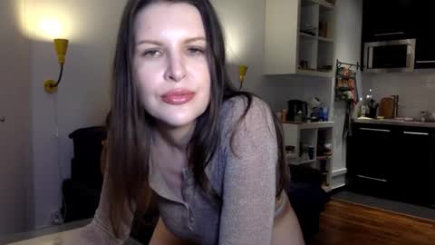 Snapshot of angeladarkk chatting on March 4, 8:26 pm Angela online show from March 4, 8:26 pm